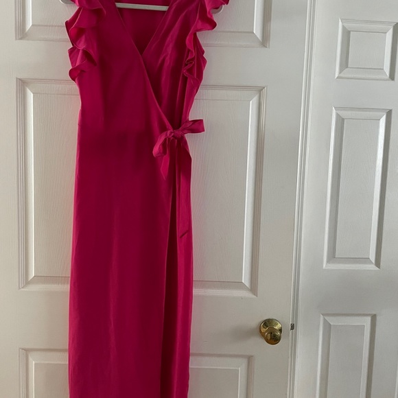 Reddish Pink Flutter sleeve crepe dress - Picture 4 of 4